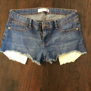 Cut off shorts